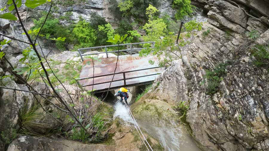 kanioni radeshi canyon canyoning barranquismo barranquisme albania