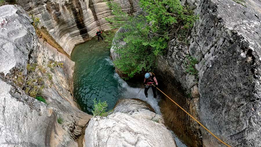 kanioni BENJËS benje novoselë canyon canyoning barranquismo barranquisme albania