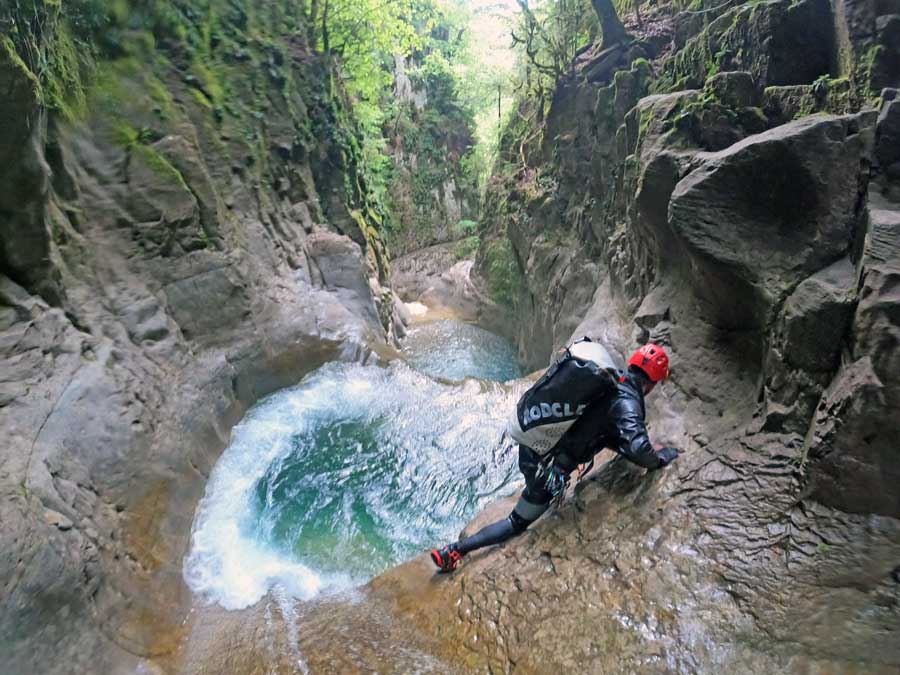barranco Aigüeta de Barbaruens Seira Huesca Aragón