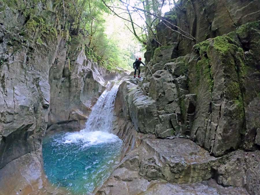 barranco Aigüeta de Barbaruens Seira Huesca Aragón
