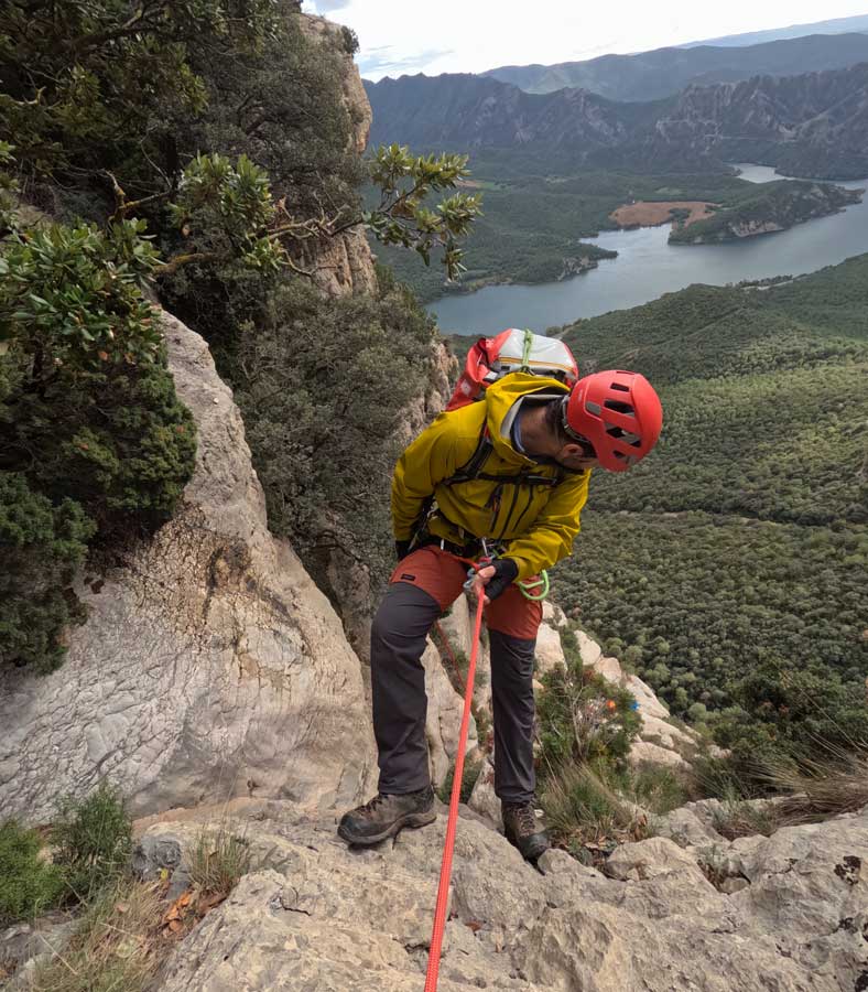 descens del barranc del Boter Coll de Nargó Peramola Oliana Alt Urgell Lleida Catalunya