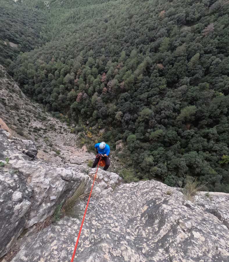 descens del barranc del Boter Coll de Nargó Peramola Oliana Alt Urgell Lleida Catalunya
