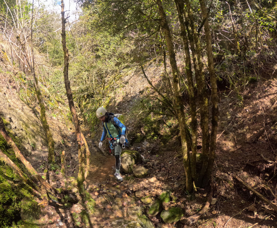 descens torrent Comallonga Comellongues Guixers Gósol Solsonès Bergueda Lleida Barcelona Catalunya