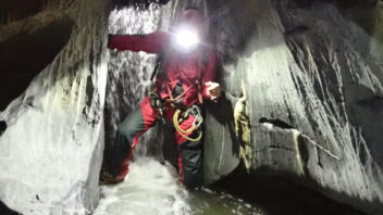 entrada riu subterrani vic de sos riviere souterraine vicdessos arieja ariege França