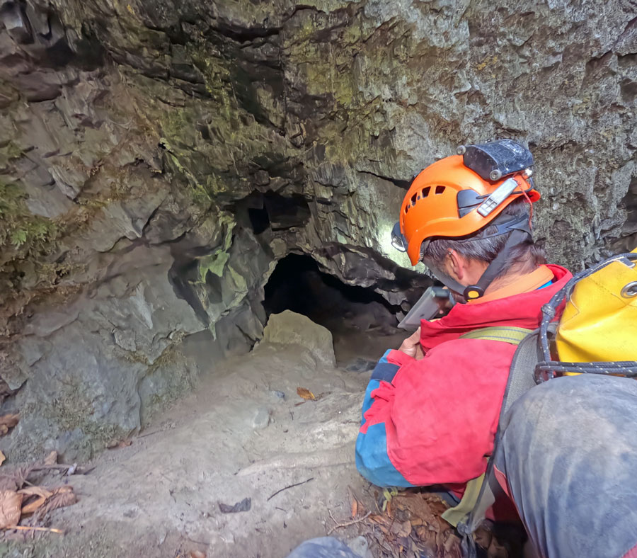 entrada riu subterrani vic de sos riviere souterraine vicdessos arieja ariege França