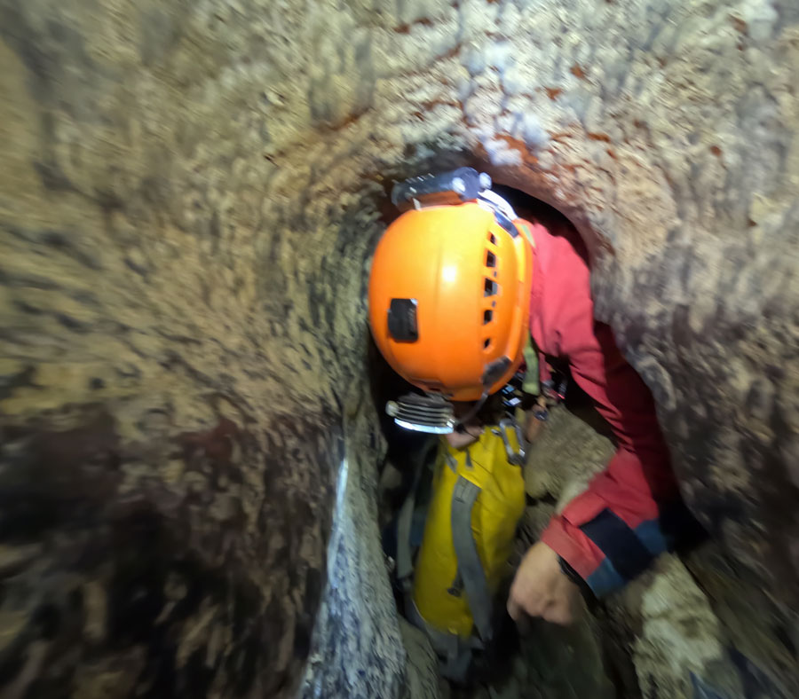 entrada riu subterrani vic de sos riviere souterraine vicdessos arieja ariege França