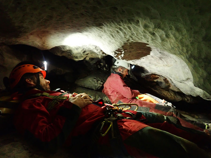 entrada riu subterrani vic de sos riviere souterraine vicdessos arieja ariege França